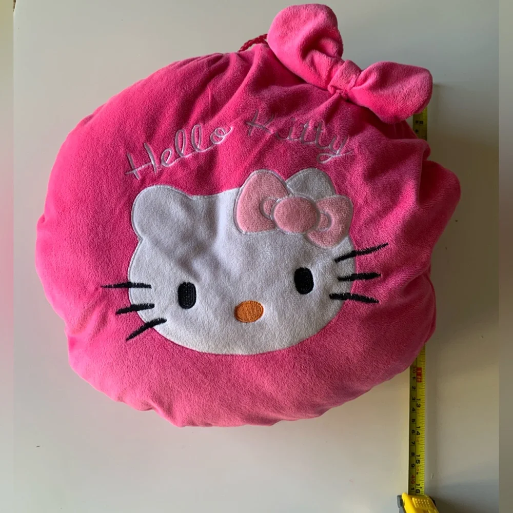 Hello Kitty Decorative Round Pink Pillow Plushie Hand-warmer